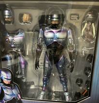 未開封新品 MAFEXNO.226 ROBOCOP 2 RENEWAL Ver. ロボコップ2 リニューアルver_画像2