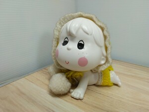 当時物 昭和レトロ Midori BY FUJIKA 陶器の赤ちゃん人形 毛糸の帽子付　インテリア　飾り物　置物　おもちゃ　玩具　ヴィンテージ　B