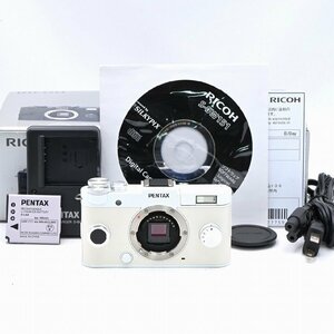 ペンタックス PENTAX Q-S1 ボディキット ピュアホワイト×クリーム