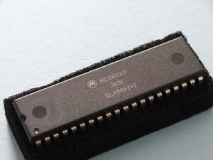 ★ MOTOROLA社製 Microprocessor MC6802P 未使用品 A-157★