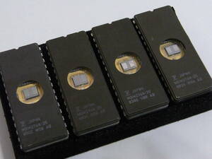 ★ FUJITSU . EPROM. MBM2764 ８個セット. 美品 (消去確認済み) A-201 ★