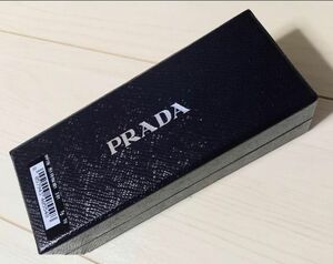 【限定】PRADA プラダキーリング新品