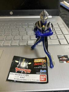 R5　HG ガシャポン ウルトラマン 　アグル