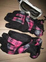 子供用スキーグローブ（手袋、美品） 　ゴーグル（使用感あり）おまけ　セット_画像1