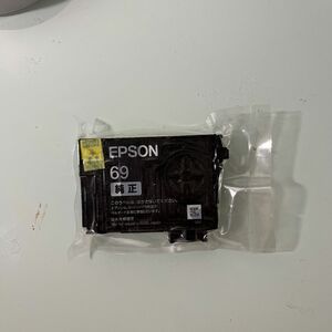 EPSONの ICY69 イエローのインクカートリッジです。プリンター故障により不要となりご購入検討よろしくお願いします！