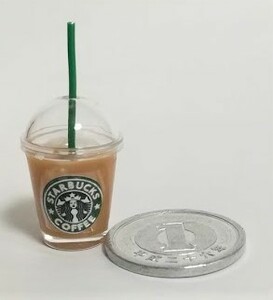 ミニチュア★スターバックス★アイスミルクティー★リカちゃんやシルバニアファミリーに★ドールハウスに★