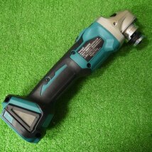 ★未使用 makita【マキタ GA404DRGXN 100mm 充電式ディスクグラインダー BL1860B 18V,6.0Ah バッテリー2個付属 231016】_画像5