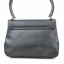 サルヴァトーレフェラガモ Salvatore Ferragamo ショルダーバッグ ヴァラ レザー/メタル ブラック/ガンメタル e57526a_画像3