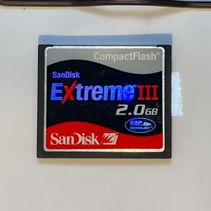 ★ コンパクトフラッシュ　SanDisk　2GB ESP