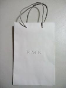【ショッパー】　RMK 紙袋　サイズ：中　新中古