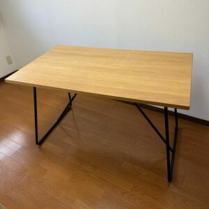 無印良品　折りたたみテーブル・幅１２０ｃｍ・オーク材幅１２０×奥行７０×高さ７２ｃｍ　