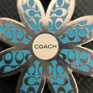 COACH コーチ キーホルダー フラワー柄 お花柄 水色