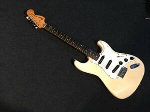 No.102423 1985年-1986年 富士弦楽器製造 F/J Squier SST30 WHT/R MADE IN JAPAN JAPAN VINTAGE EX- - - - - Aシリアル