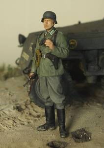 タミヤMM　1/35　ドイツ国防軍　下士官1体【21】　組み立て塗装済み完成品　1:35 German Wehrmacht NCO, Painted finished.