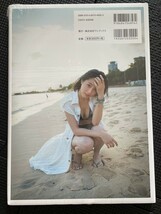 【新品】 杉本有美 写真集 『it's me』 撮影/桑島智輝 ワニブックス シュリンク未開封★W７９b2404_画像2