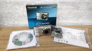 送料無料S80874 FUJIFILM デジタルカメラ FinePix AX200 シルバー FX-AX200S　電池簡単操作1220万画素 光学5倍ズーム 2.7型液晶モニター デ