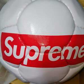 【新品未使用】22SS Supreme Umbro Soccer Ball White シュプリーム アンブロ サッカーボール 5号の画像3