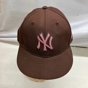 64②●51212-17 ニューエラ NEWERA キャップ 帽子 NY ニューヨークヤンキース ブラウン 中古品