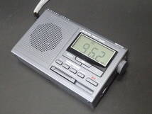 ☆★ct フィフティ ポケットラジオ AM/FM/SW DMM-6128 動作品_画像1