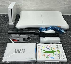 ●　Nintendo　任天堂　Wii　ウィー　RVL-001(JPA)　バランスWiiボード　RVL-021　Wii Fit Plus　フィットプラス　本体　ソフト　おまとめ