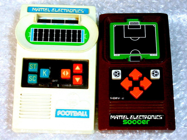 マテル エレクトロニクス豪華2機セット!!サッカー+アメリカンフットボール1978,77オリジナル!!ゲームシンジゲート/ゲームウォッチ/動作good