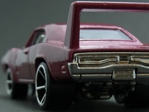 ☆☆日曜夜☆未開封新品☆'69 DODGE CHARGER DAYTONA☆FAST & FURIOUS☆HOT WHEELS_画像2