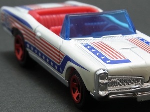 ☆☆日曜夜☆未開封新品☆1967 PONTIAC GTO (CONVERTIBLE)☆50TH ANNIVERSARY STARS & STRIPES☆HOT WHEELS