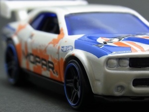 ☆☆☆日曜夜☆未開封新品☆DODGE CHALLENGER DRIFT CAR (第1世代金型)☆MOPAR☆HOT WHEELS