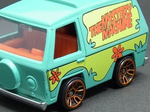 ☆☆☆日曜夜☆未開封新品☆THE MYSTERY MACHINE☆SCOOBY-DOO!☆HANNA-BARBERA☆HOT WHEELS