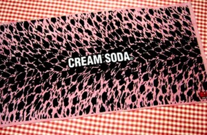 CREAM　SODA　クリームソーダ　バスタオル　ピンクドラゴン