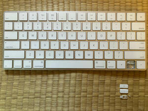 【中古／無線】Apple Keyboard (US) MLA22LL/A【ジャンク】