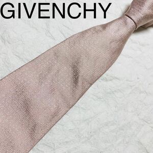 ■美品■GIVENCHY ジバンシィ　ネクタイ　ロゴ総柄　シルク100% イタリア製　ピンク