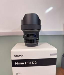 Sigma 14mm F1.8 DG HSM Art & フィルターホルダーつき キヤノンEFマウント
