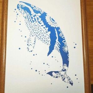 切り絵　クジラさん