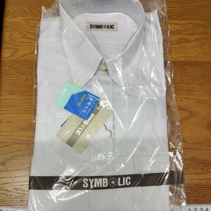 SYMBLIC メンズ長袖 シャツ ドレスシャツボタンダウン　Mサイズ８２サイズ　ドレスシャツ 白 定価5,800円