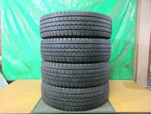 2018年製 DUNLOP WINTERMAXX LT03 205/75R16 113/111L LT 4本 №4423上 スタッドレス 冬タイヤ キャンター ダイナ デュトロ 70～80％残溝_画像1