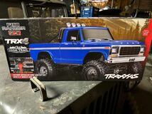 TRAXXAS トラクサス 1/10 TRX-4 フォード F150 ハイトレイルエディション ブルー　未使用品_画像3