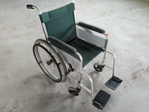 メーカー不明 折りたたみ式車椅子 車いす 自走 介護 未使用品　長期保管品