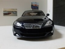 オートアート 1/18 2006 LEXUS IS 350 ジャンク品_画像3