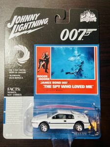 ジョニーライトニング 007 ロータス エスプリ S1 私が愛したスパイ 1/64 ミニカー Lotus esprit Pop Culture Johnny Lightning