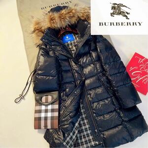 K55【ふんわりロングダウン】参考価格14万●超美品BURBERRY ●リアルファー!!ダウン90%ジャケットコート　バーバリーコート　レディース　