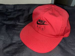 レア 90s 台湾製 ナイキ F.I.T. ポリエステル 刺繍 キャップ レッド ビンテージ NIKE ナイロン CAP made in TAIWAN製 赤 ヴィンテージ 希少