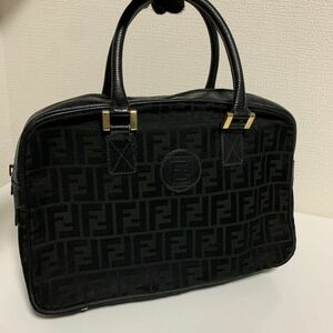 美品　FENDI フェンディ ズッカ 柄 ハンドバッグ ブラック　レザー　エピ