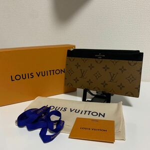 未使用品　美品　LOUIS VUITTON ルイヴィトン モノグラム　リバース　スリムパース　ジャイアント　カードケース　財布　ICチップ