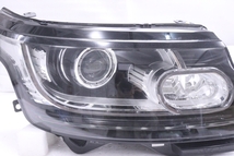 3X-1541★HID L405 レンジローバー★右ヘッドライト CK52-13W029-DD ブラック 純正★ランドローバー ジャンク品 (DM)_画像2