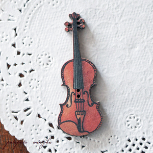 バイオリン VIOLIN フランス 製 木製ボタン アトリエ ボヌール ドゥ ジュール 手芸 ボタン 雑貨 楽器