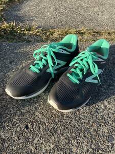 New balance　ニューバランス Hanzo U 27.5cm 4E 中古美品