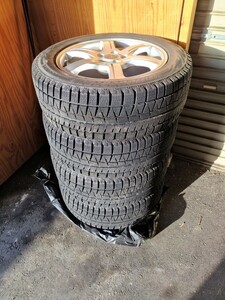 中古スタンドレスタイヤホイール4本セット225/55R17