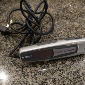 (0005)→→(現状品)←←SONY　RM-CDF7L　ラジオCDウォークマン用リモコン　激レア()