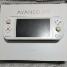 AYANEO AIR Ryzen 5 5560u オーロラホワイト　RAM16GB,ストレージ512GB 動作確認済み 中古_画像1